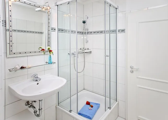 Alexandra - 13-20 Apartamento